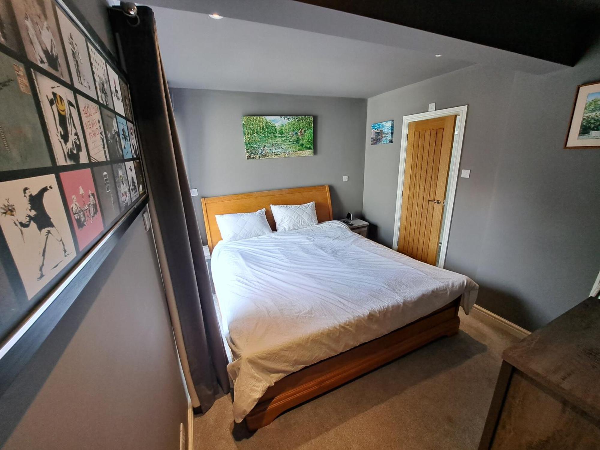 Westleigh House Bed & Breakfast Fishbourne  Exterior photo